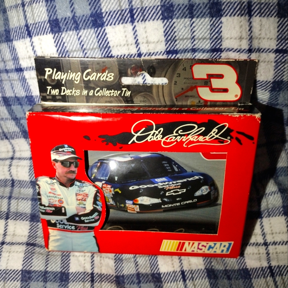 2000 Dale Earnhardt Sr. #3 NASCAR Playing Cards in Medal Tin